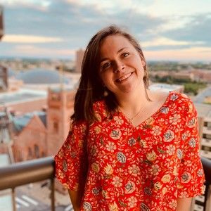 Meet your Posher, Emma